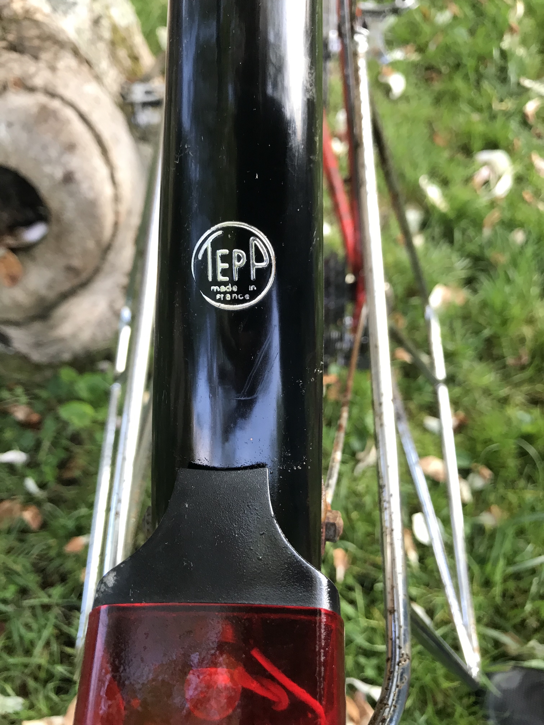 RANDONNEUSE LEGERE années 80 VELOCYCLO 27